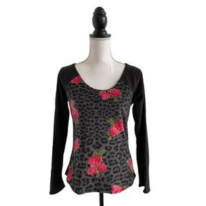 Betsey Johnson Intimates Gray Leopard & Rose Print Fleece Sleep Top Ladies Small
